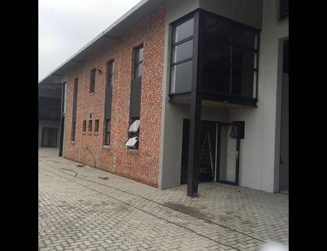 593M² FACTORY TO LET IN MAITLAND